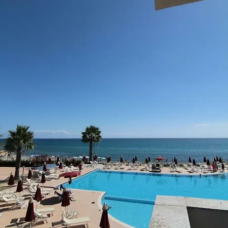 Club Esse Costa Dello Jonio Отель 4*