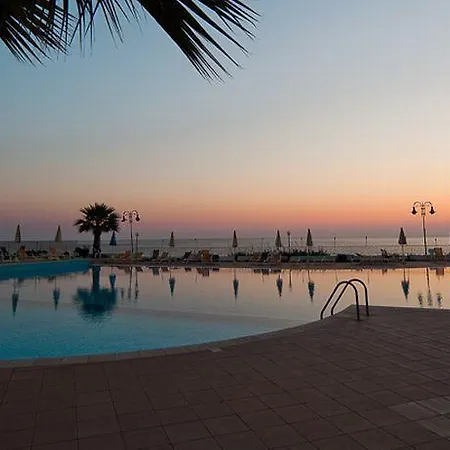 Club Esse Costa Dello Jonio 4* Mandatoriccio Marina