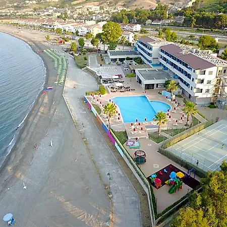 Club Esse Costa Dello Jonio Hotel 4*