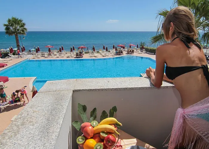 Club Esse Costa Dello Ionio Hotel