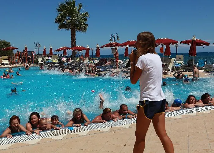 Club Esse Costa Dello Ionio 4* Mandatoriccio Marina